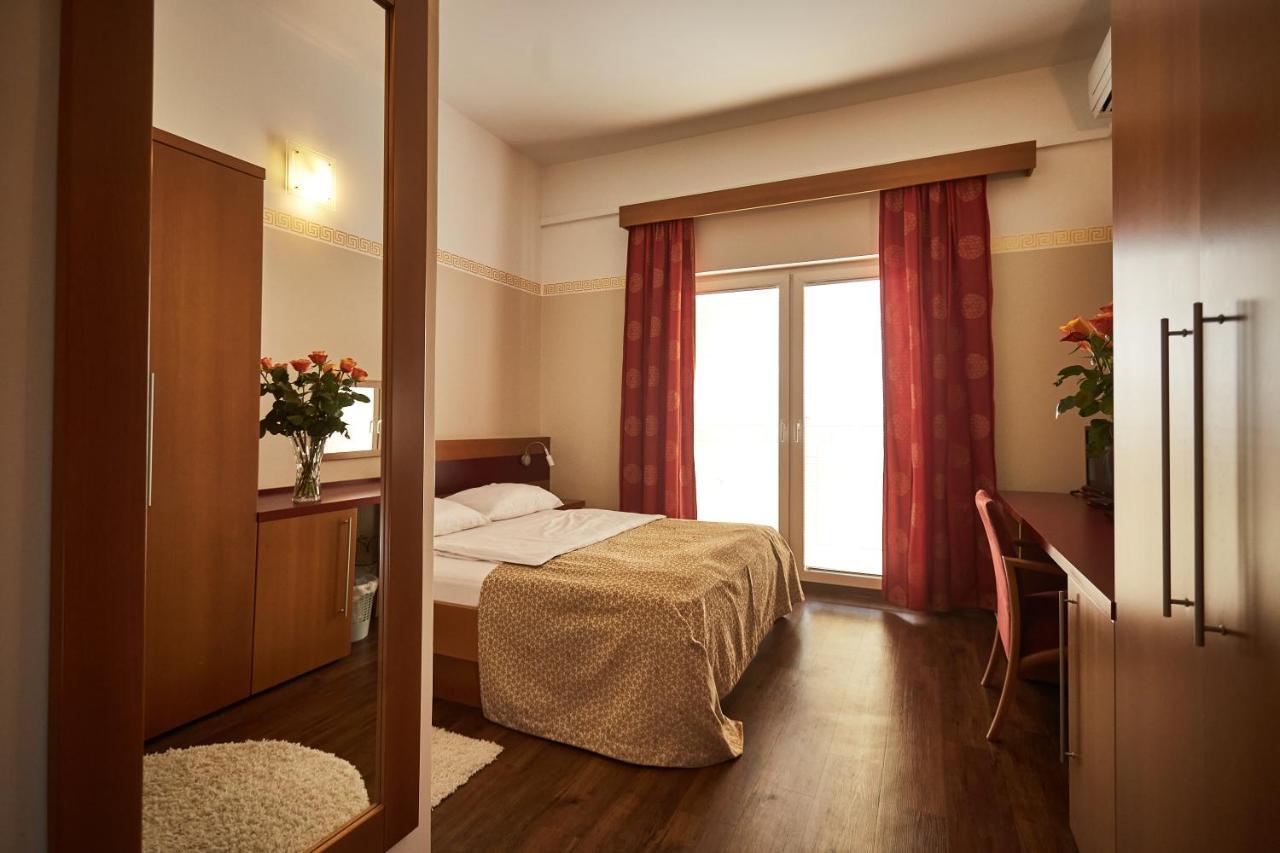 Hotel Vila Emei Maribor Bagian luar foto
